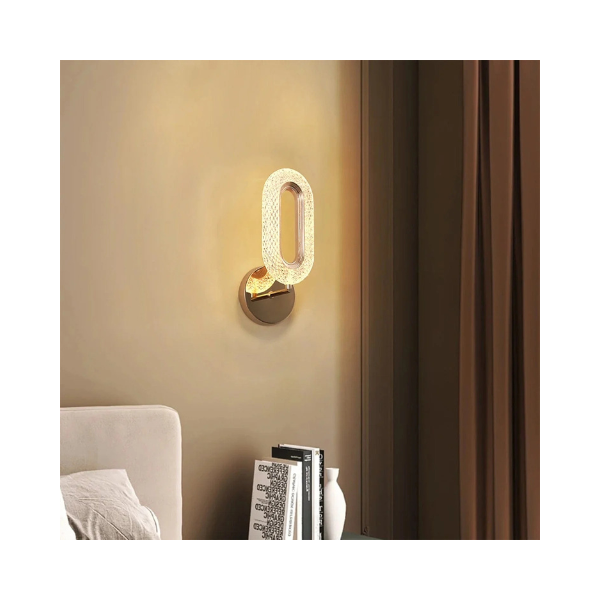 Warmhole Wall Light