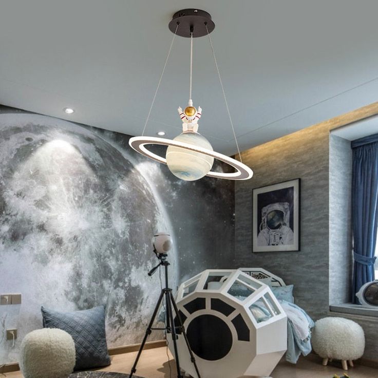 Astronaut Pendant Chandelier - Lighting